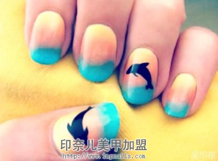 彩绘美甲图片