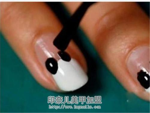 熊猫,可爱美甲,美甲款式,美甲教程,个性美甲,印奈儿 熊猫,可爱美甲,美甲款式,美甲教程,个性美甲,印奈儿