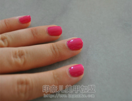 红色美甲教程