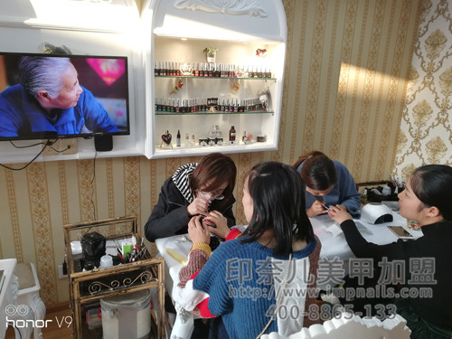 美甲加盟,美甲加盟店,印奈儿美甲,专业培训 美甲加盟,美甲加盟店,印奈儿美甲,专业培训
