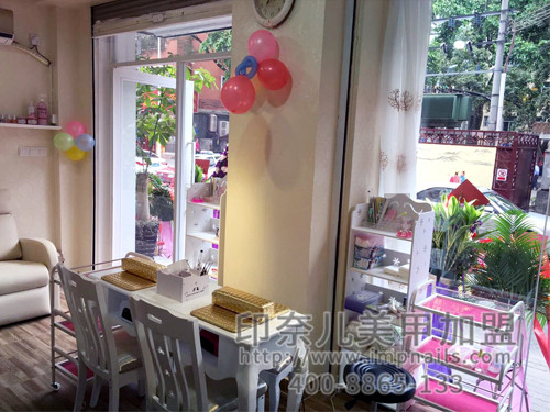 美甲加盟店,开美甲店,美甲店加盟,加盟实景图 美甲加盟店,开美甲店,美甲店加盟,加盟实景图