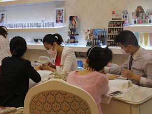印奈儿美甲加盟店河北店实景图